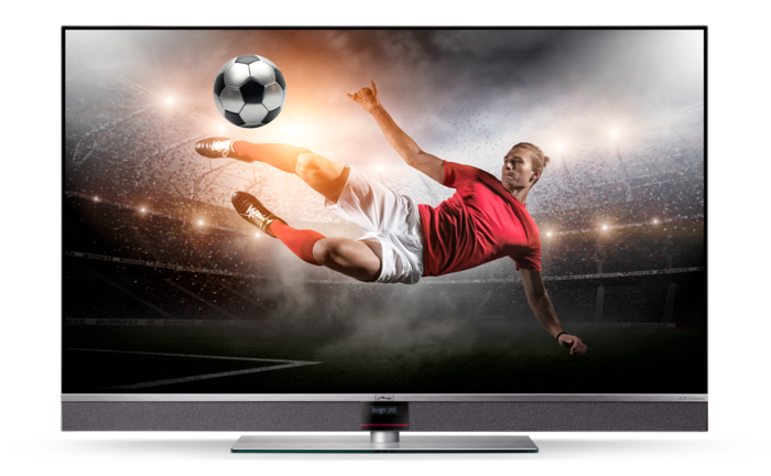 Metz präsentiert limitiertes OLED-Sondermodell  AURUS silverline 48“ zur Fußball-WM 2026